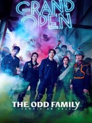 دانلود فیلم The Odd Family Zombie on Sale 2019